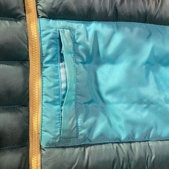 Kids Burton Jacket - Picture 3 of 8